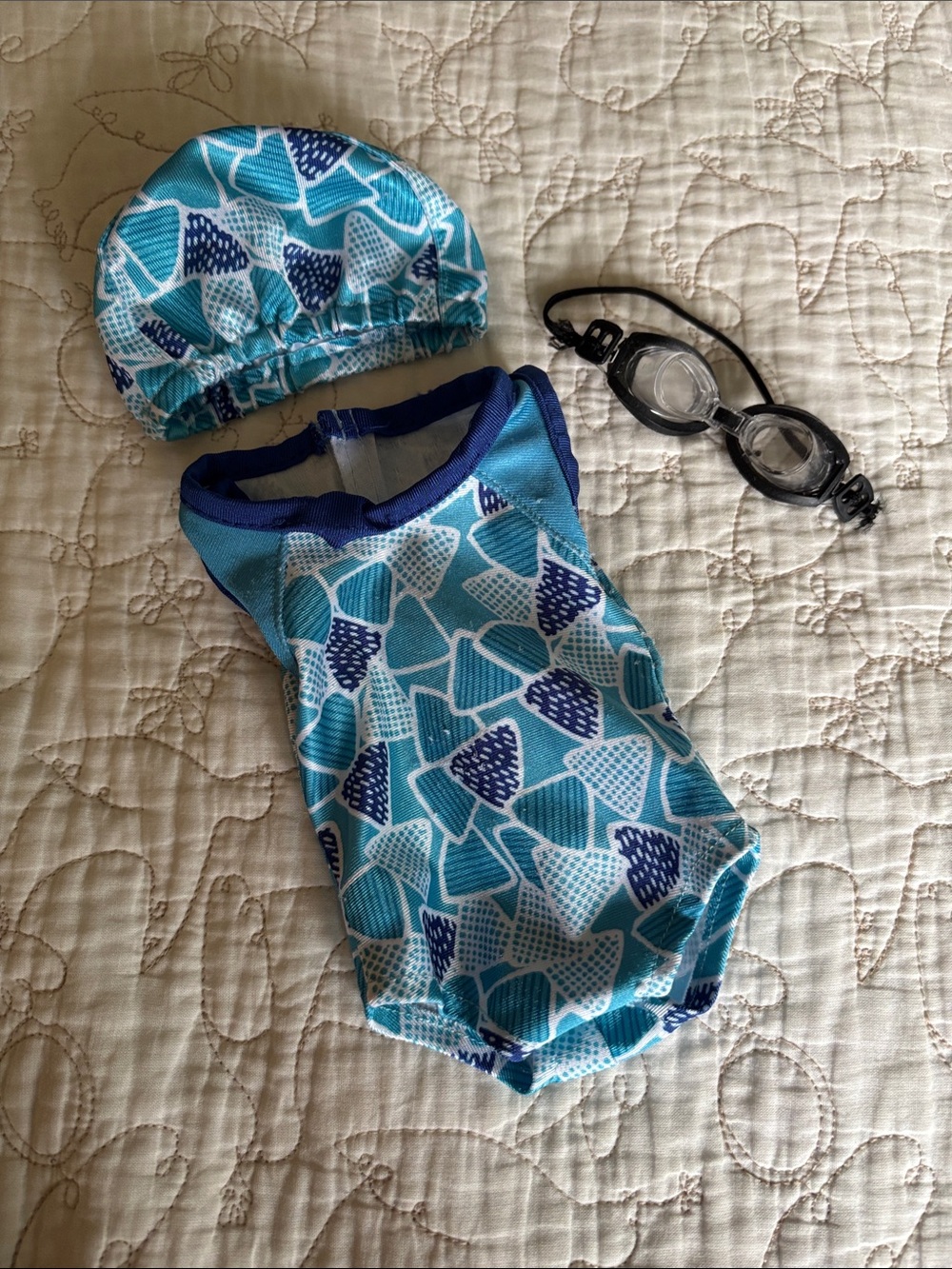 18” Doll Swimsuit, Cap & Goggles